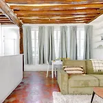Heart Of The Latin Quarter - 1Br - Paris Vacation Rentals