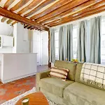 Heart Of The Latin Quarter - 1Br - Paris Vacation Rentals